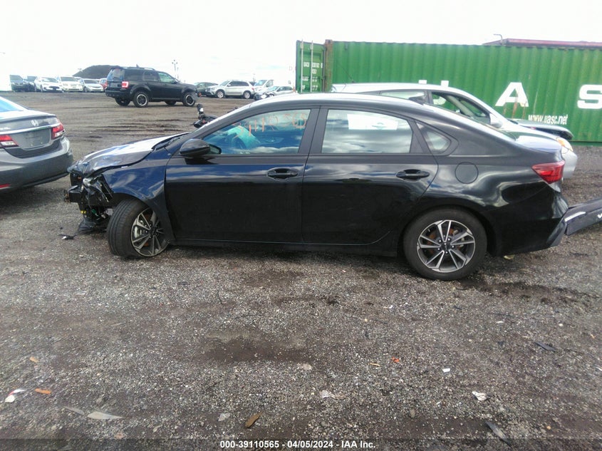 2023 KIA FORTE LX/LXS - 3KPF24AD1PE674480