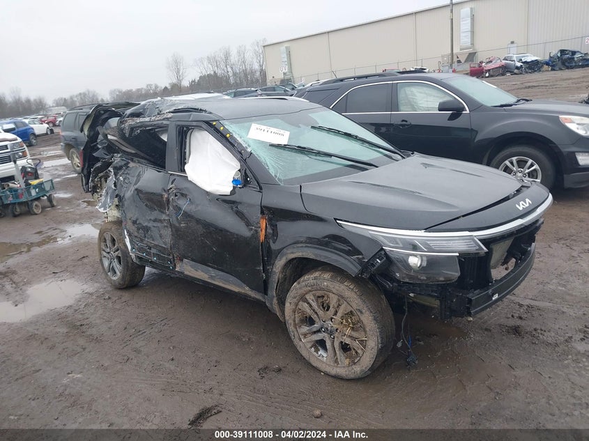 2023 Kia Seltos S VIN: KNDEUCAA0P7352628 Lot: 39111008
