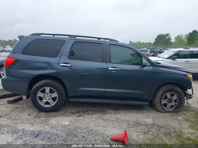 2008 Toyota Sequoia Limited 5.7L V8 VIN: 5TDZY68A28S007721 Lot: 39111144
