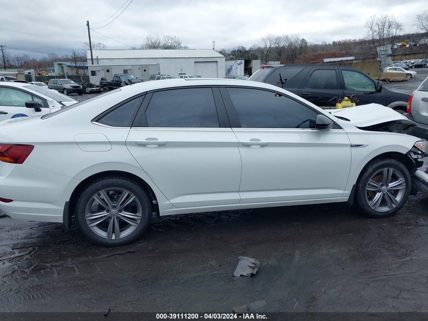VIN 3VWC57BU0KM120983 2019 VOLKSWAGEN JETTA 1.4T R-LINE/1.4T S/1.4T SE