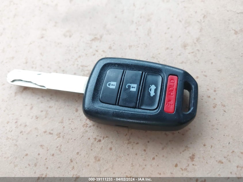 VIN 19XFC2F65KE026564 2019 HONDA CIVIC LX