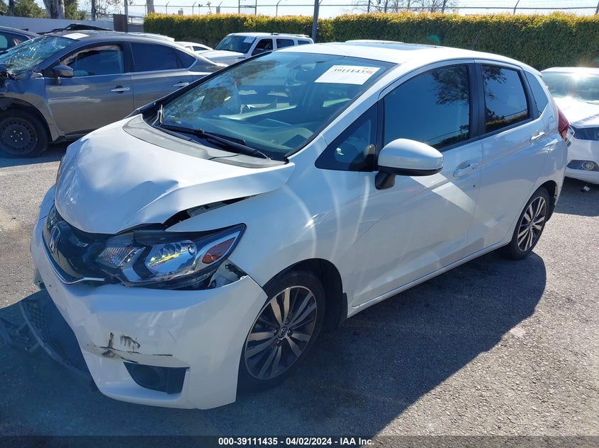 2015 HONDA FIT VIN: 3HGGK5H88FM746493