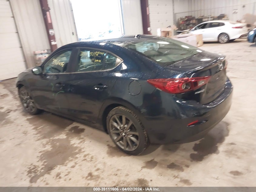 VIN 3MZBN1V38JM259771 2018 MAZDA MAZDA3 TOURING