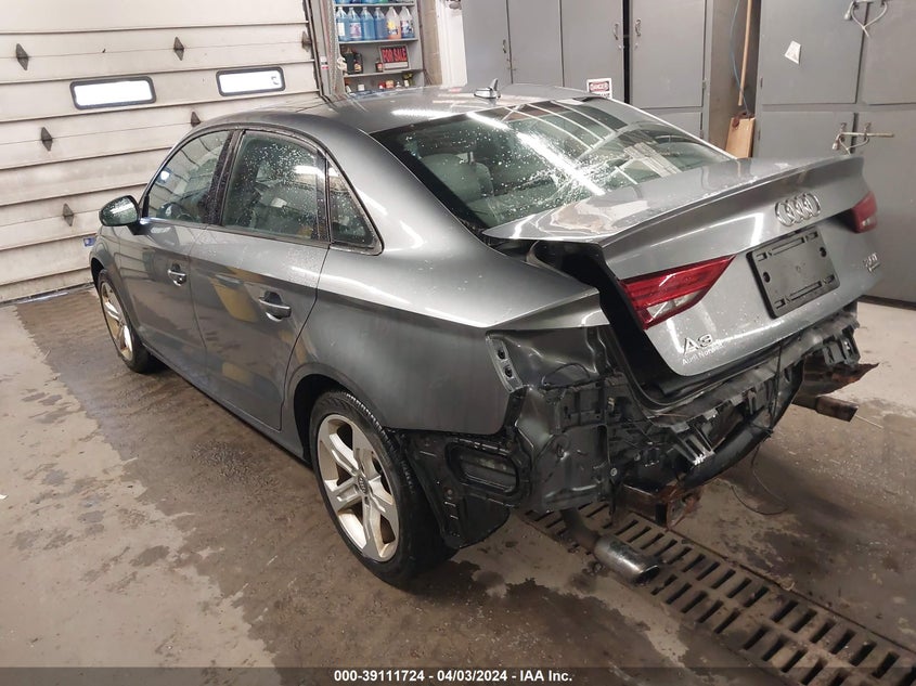 2017 Audi A3 2.0T Premium VIN: WAUB8GFF0H1032939 Lot: 39111724