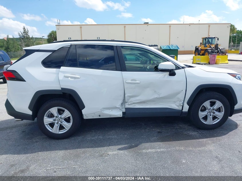 VIN JTMW1RFV9KD035579 2019 TOYOTA RAV4 XLE/XLE PREMIUM