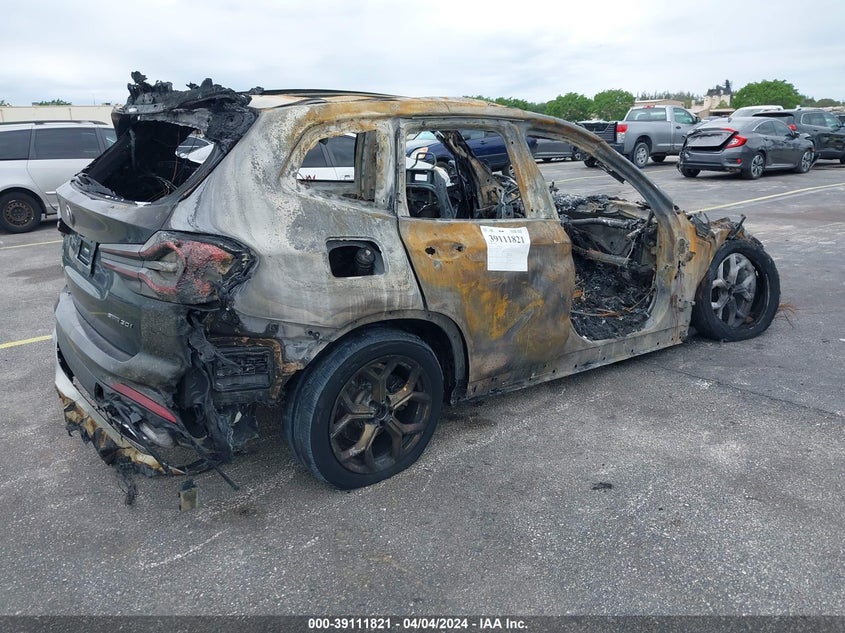 VIN 5UX43DP04N9K99385 2022 BMW X3 SDRIVE30I