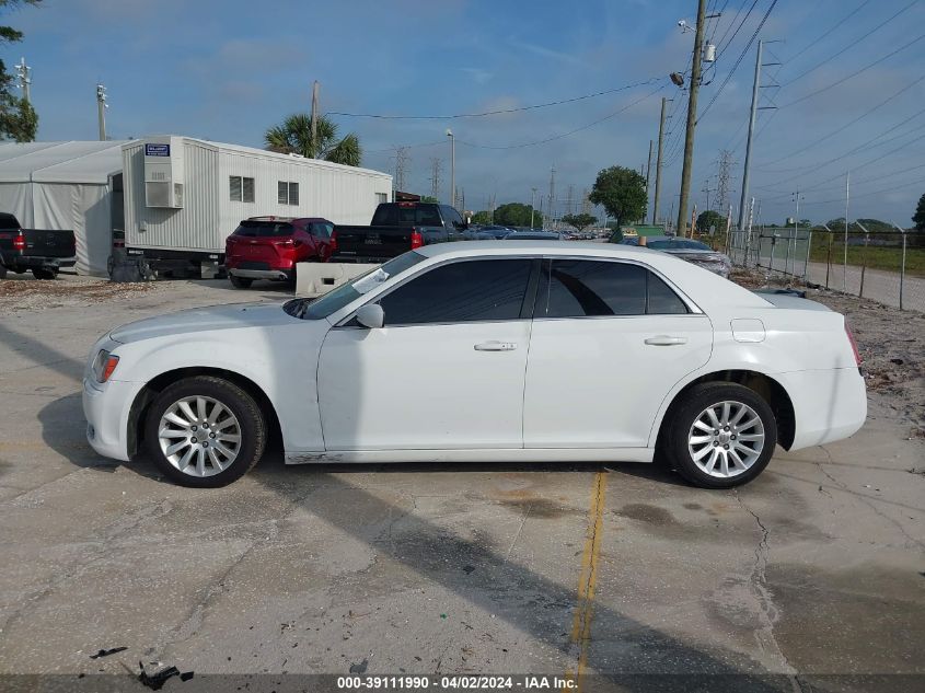 2014 Chrysler 300 VIN: 2C3CCAAG4EH326932 Lot: 39111990