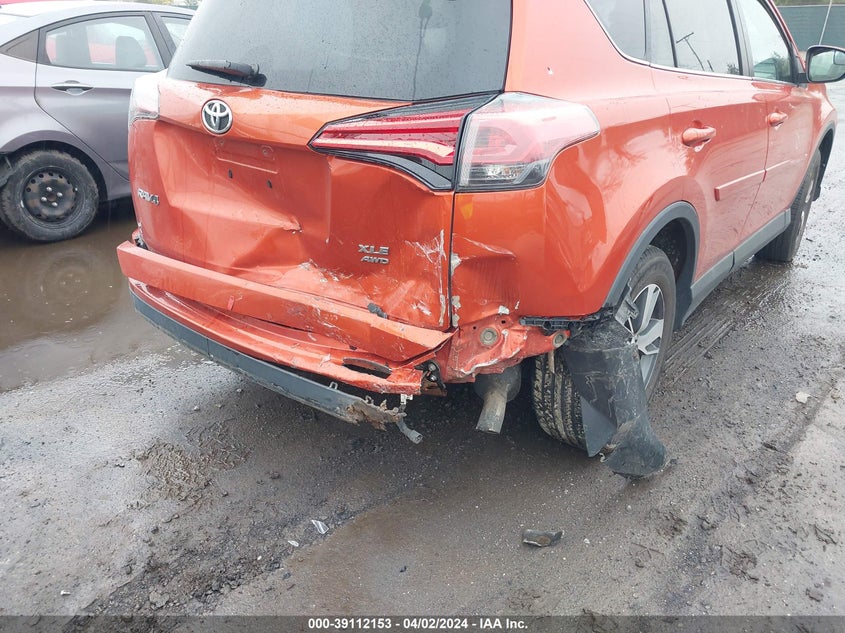 2016 TOYOTA RAV4 XLE - 2T3RFREVXGW417694