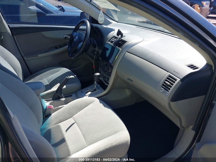 2013 TOYOTA COROLLA LE - 2T1BU4EE7DC969752