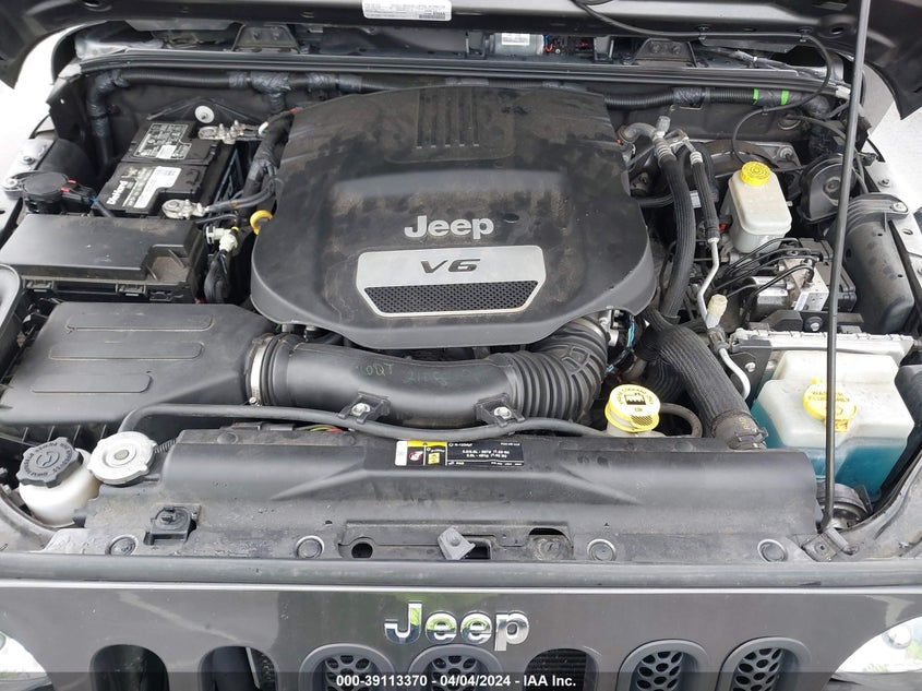 2017 JEEP WRANGLER UNLIMITED SPORT 4X4 - 1C4BJWDG0HL513873