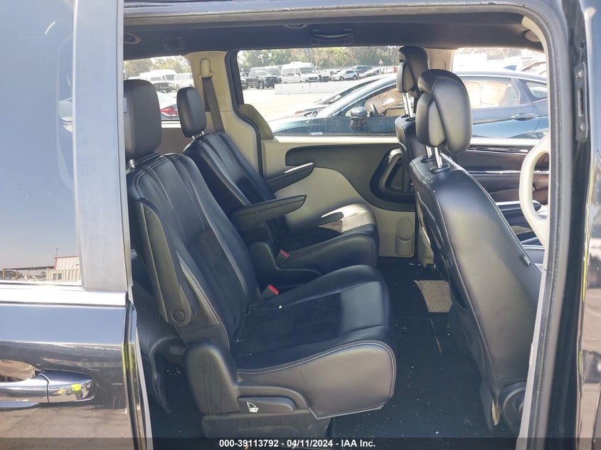 VIN 2C4RDGCG4JR299271 2018 DODGE GRAND CARAVAN SXT