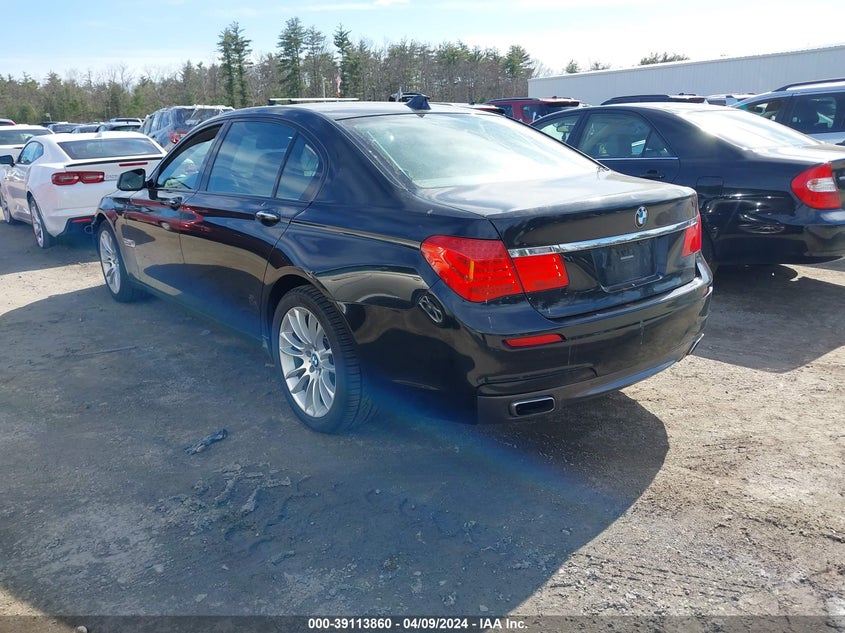 2011 BMW 750Li xDrive VIN: WBAKC8C57BC431584 Lot: 39113860