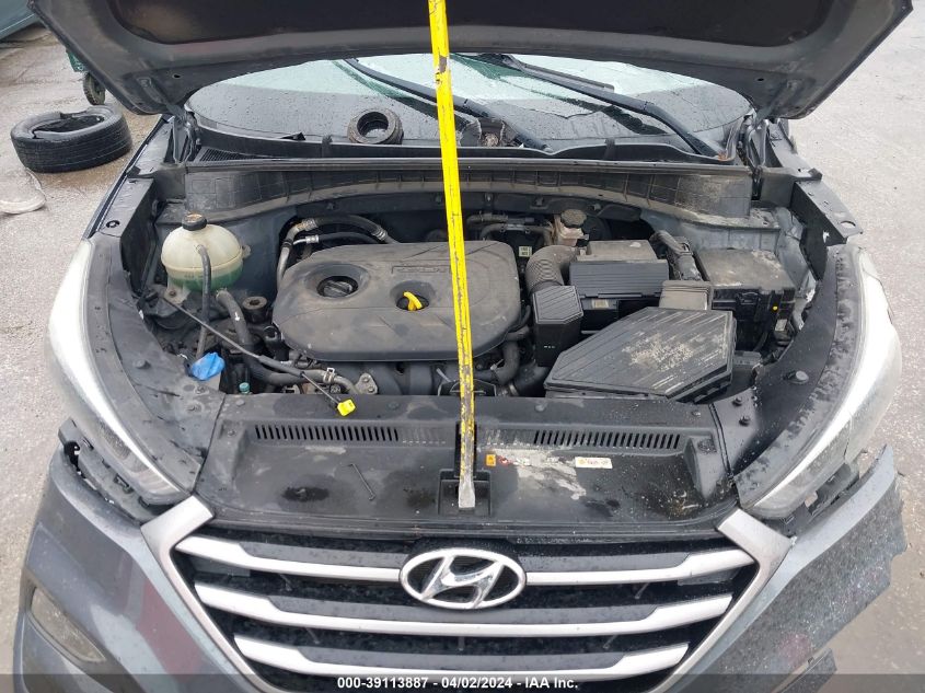 KM8J3CA46HU452873 2017 Hyundai Tucson Se Plus