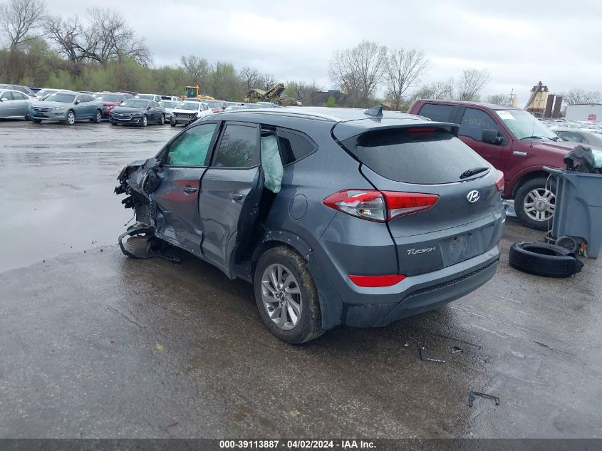 KM8J3CA46HU452873 2017 Hyundai Tucson Se Plus