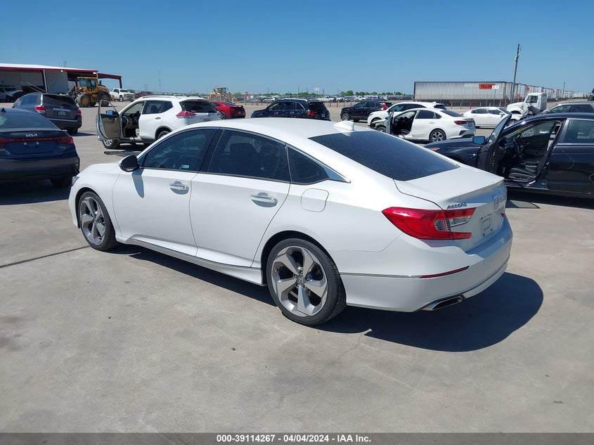VIN 1HGCV1F93JA069739 2018 HONDA ACCORD TOURING