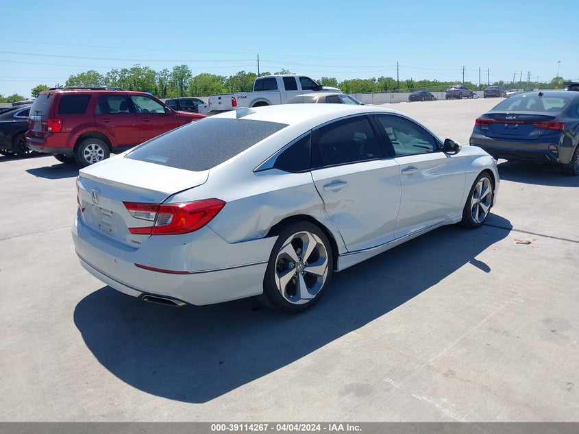 VIN 1HGCV1F93JA069739 2018 HONDA ACCORD TOURING