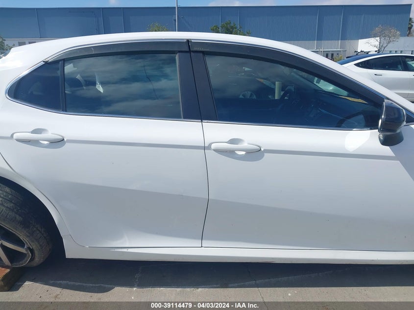 2018 TOYOTA CAMRY LE - 4T1B11HK9JU100315