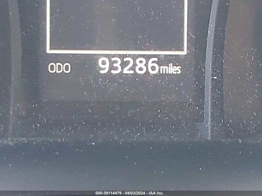 2018 TOYOTA CAMRY LE - 4T1B11HK9JU100315