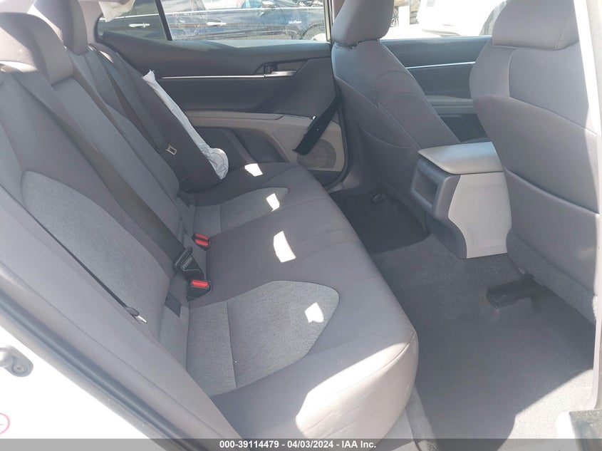 2018 TOYOTA CAMRY LE - 4T1B11HK9JU100315