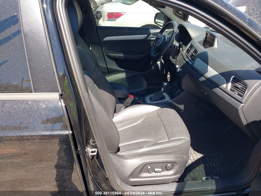 2018 Audi Q3 2.0T Sport Premium VIN: WA1BCCFS8JR019462 Lot: 39115964