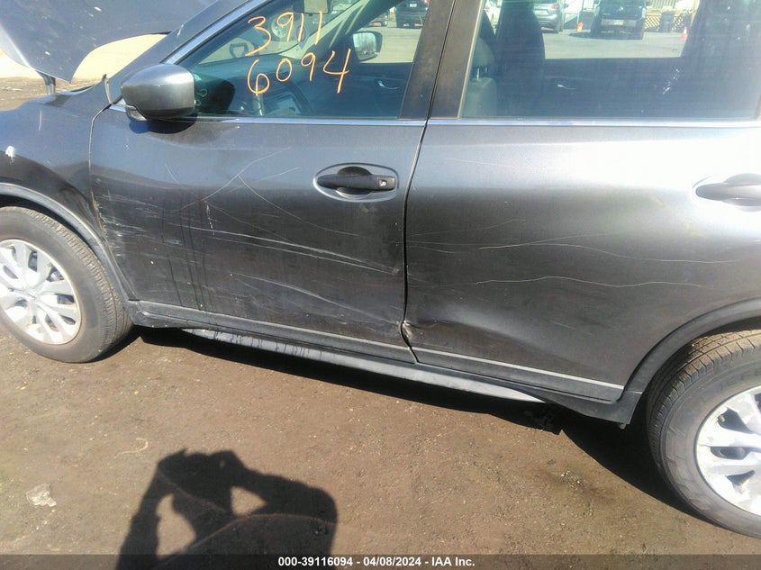 2018 NISSAN ROGUE S/SV - KNMAT2MV7JP525143