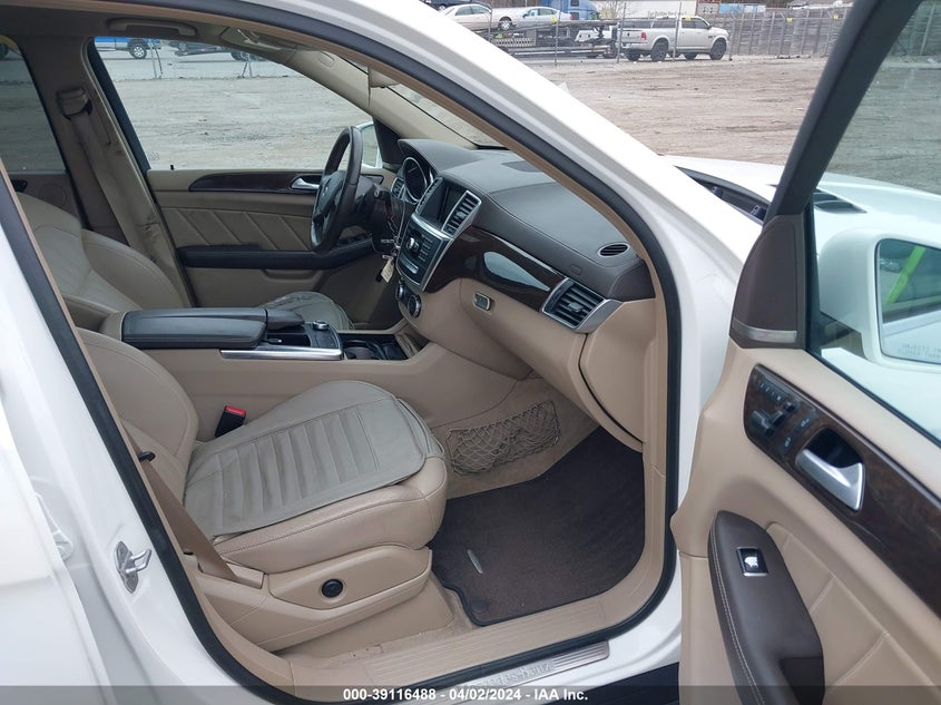 2016 MERCEDES-BENZ GL 450 4MATIC - 4JGDF6EE1GA694169