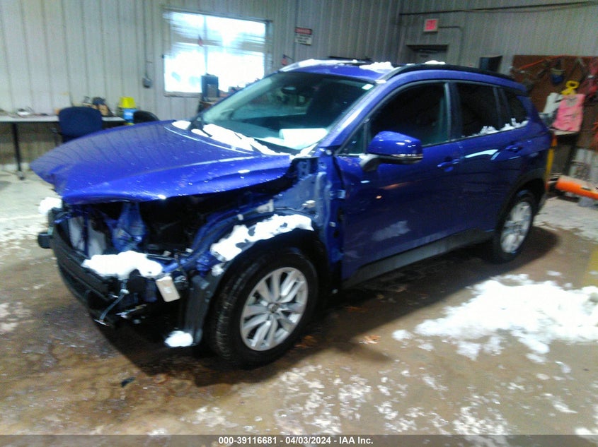 2023 Toyota Corolla Cross Le VIN: 7MUBAABG8PV067867 Lot: 39116681