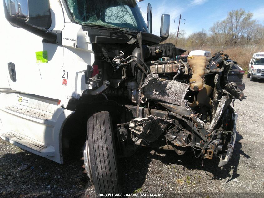 2018 Freightliner New Cascadia VIN: 3AKJHHDR9JSJM0484 Lot: 40760214