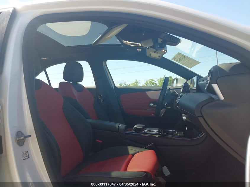 2019 Mercedes-Benz A 220 4Matic VIN: WDD3G4FB2KW021401 Lot: 39117047