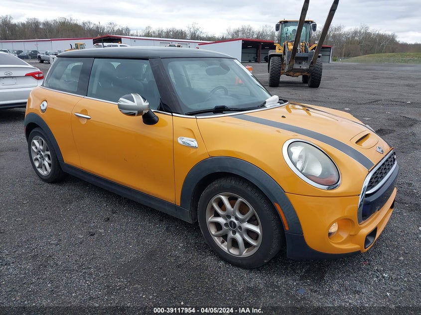 2015 Mini Hardtop Cooper S VIN: WMWXP7C54F2A58961 Lot: 39117954