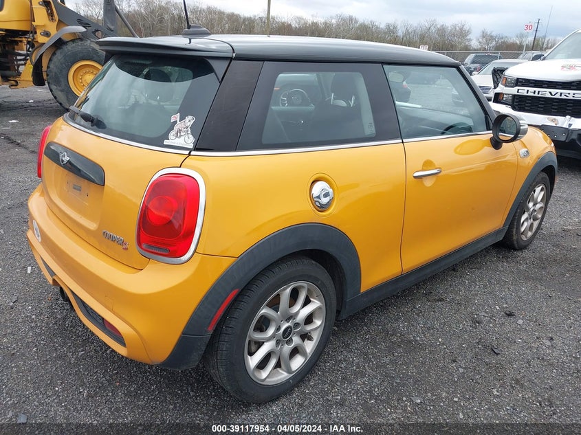 2015 Mini Hardtop Cooper S VIN: WMWXP7C54F2A58961 Lot: 39117954