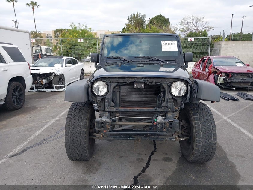 2015 JEEP WRANGLER UNLIMITED SPORT - 1C4BJWDG4FL610703