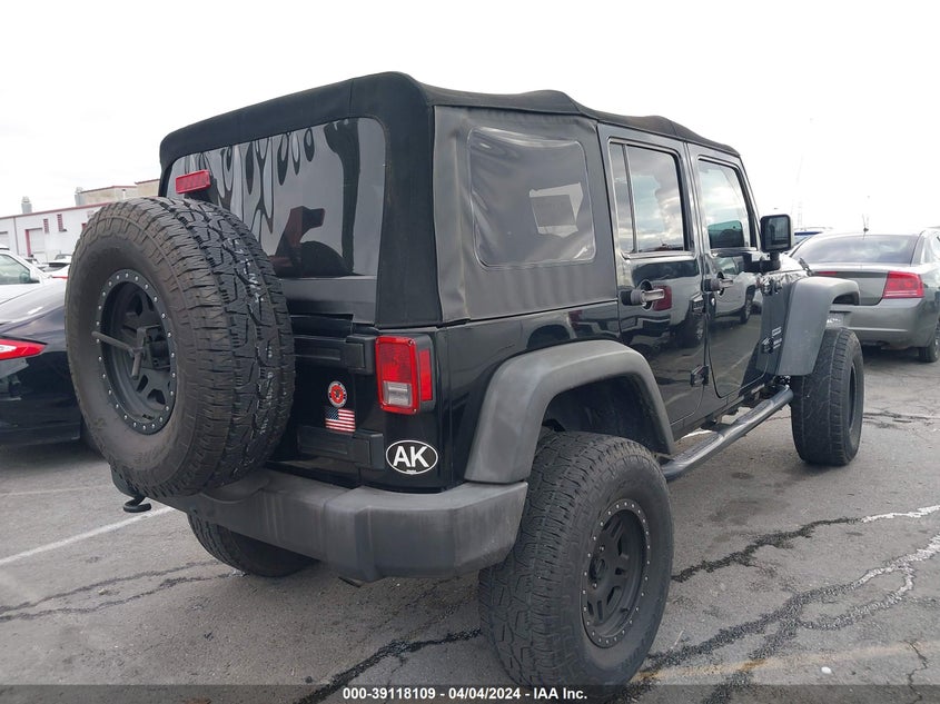 2015 JEEP WRANGLER UNLIMITED SPORT - 1C4BJWDG4FL610703