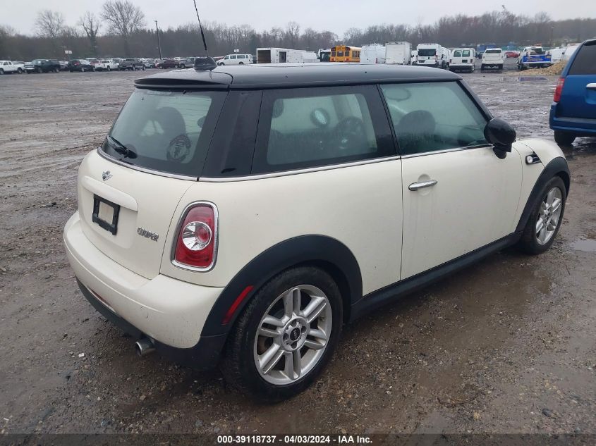 WMWSU3C58BT097971 | 2011 MINI COOPER