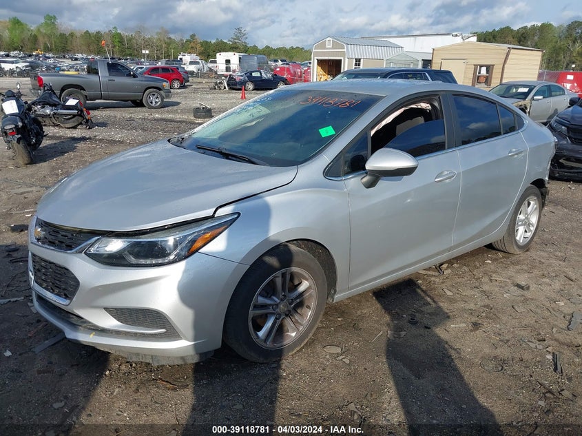 2018 CHEVROLET CRUZE LT - 1G1BE5SMXJ7236051