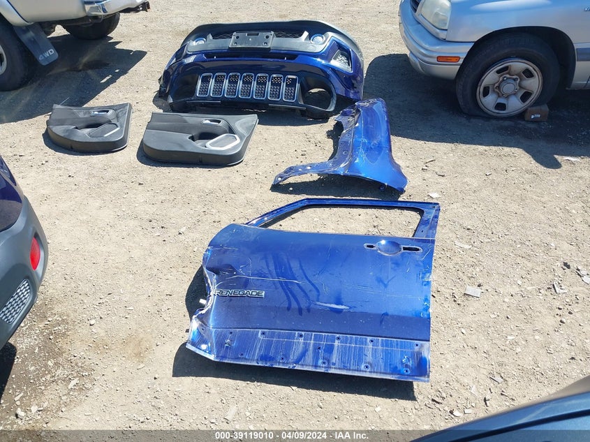VIN ZACNJBBB6KPK63505 2019 JEEP RENEGADE LATITUDE 4X4