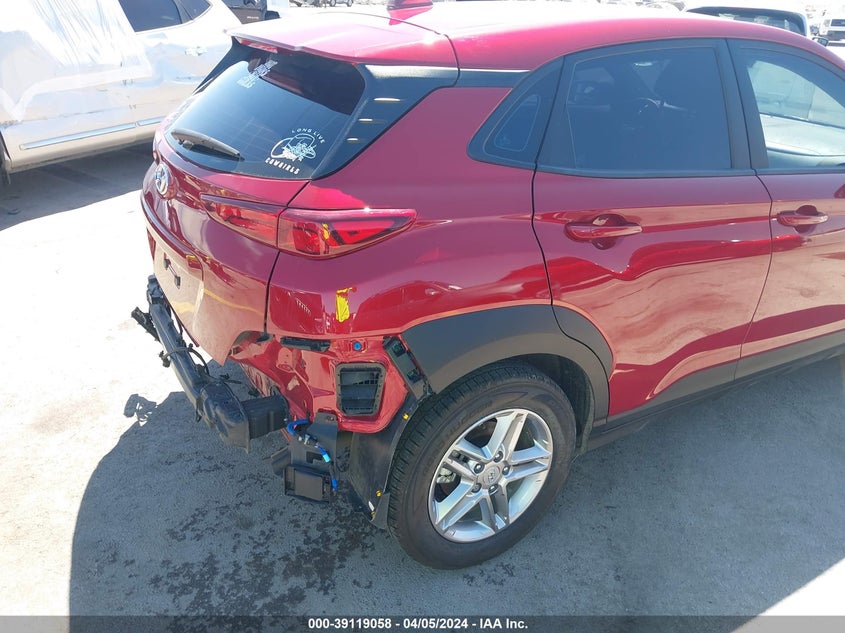 2023 HYUNDAI KONA SE - KM8K22AB7PU038838