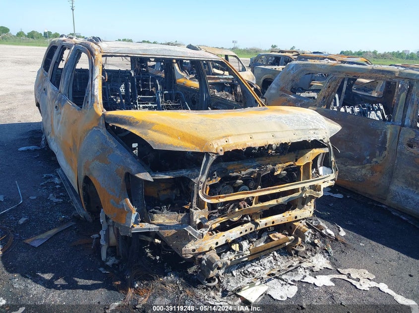 2008 Toyota Sequoia Limited 5.7L V8 VIN: 5TDZY68A78S000795 Lot: 39119248