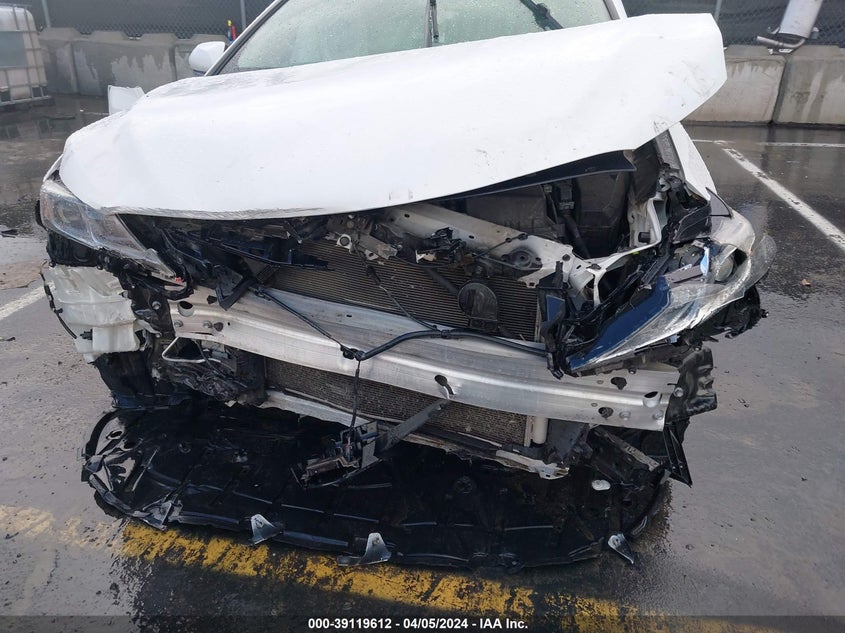 2019 TOYOTA CAMRY L/LE/XLE/SE/XSE - 4T1B11HK5KU162795