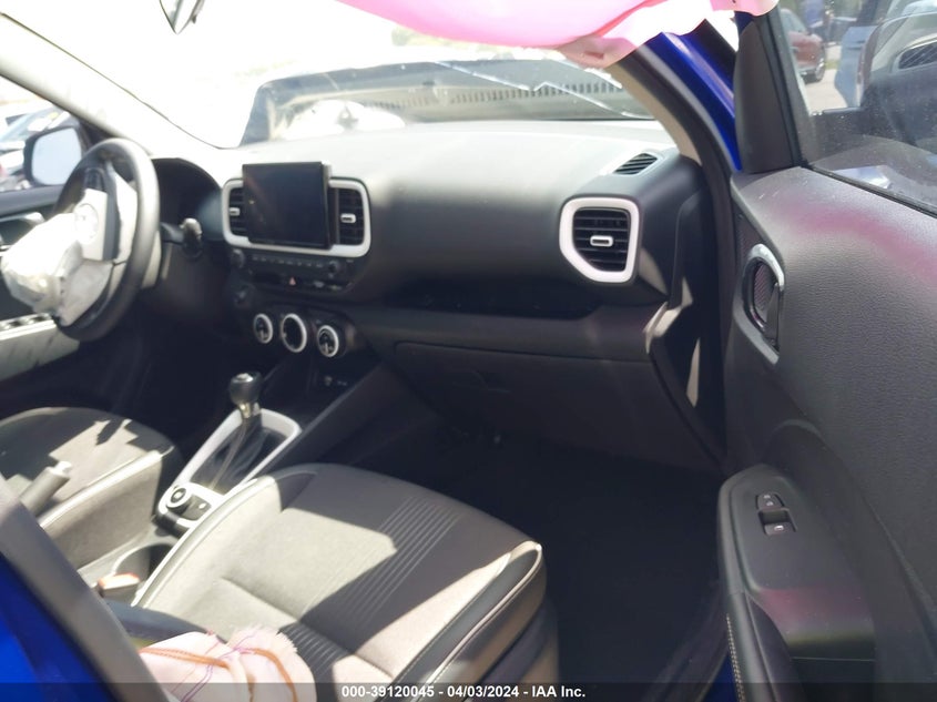 2023 Hyundai Venue Limited VIN: KMHRC8A34PU225252 Lot: 39120045