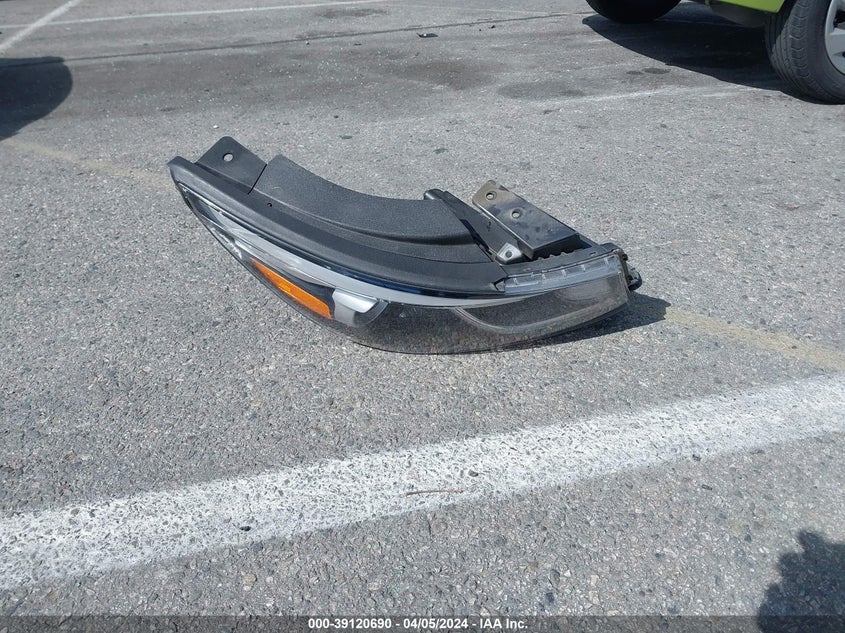 2018 KIA SEDONA L - KNDMA5C12J6374320