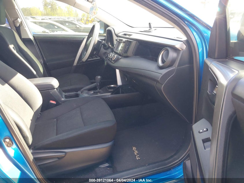 2017 TOYOTA RAV4 LE - JTMZFREV3HJ101697