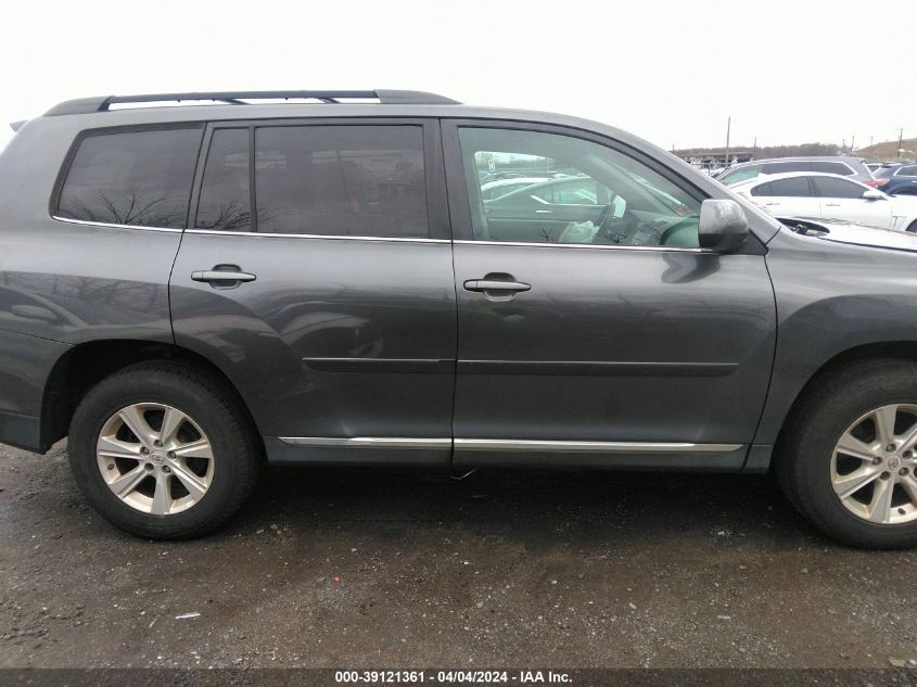 2012 Toyota Highlander Base V6 VIN: 5TDBK3EH1CS103822 Lot: 39121361