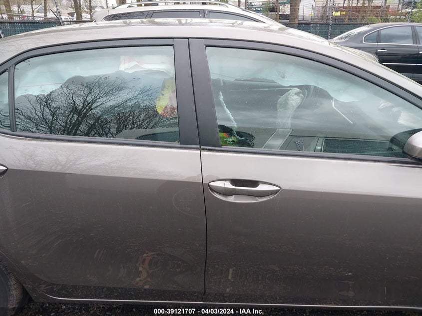 VIN 2T1BURHE8HC807496 2017 TOYOTA COROLLA LE