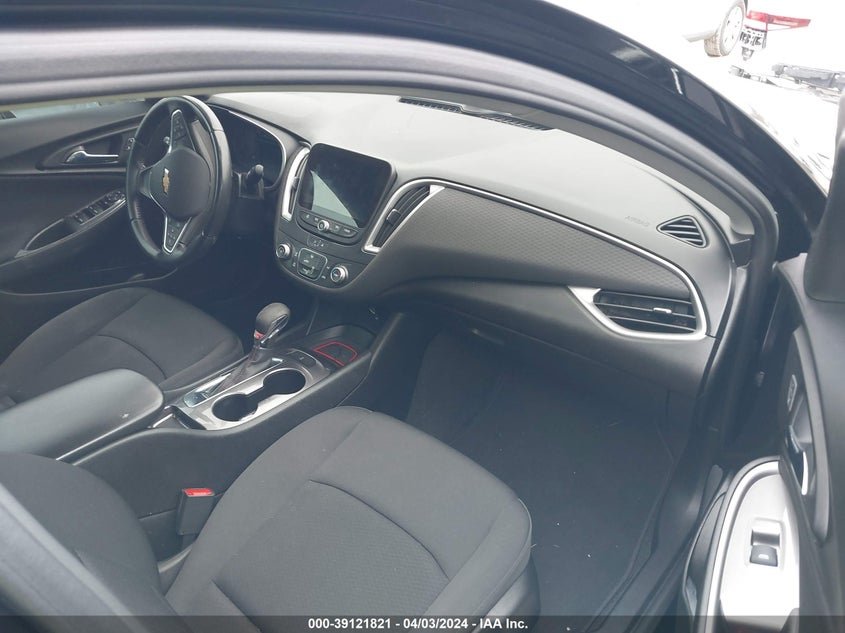 VIN 1G1ZG5ST4MF037684 2021 CHEVROLET MALIBU FWD RS