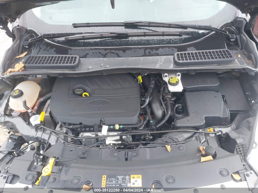 VIN 1FMCU0GD3HUC76330 2017 FORD ESCAPE SE