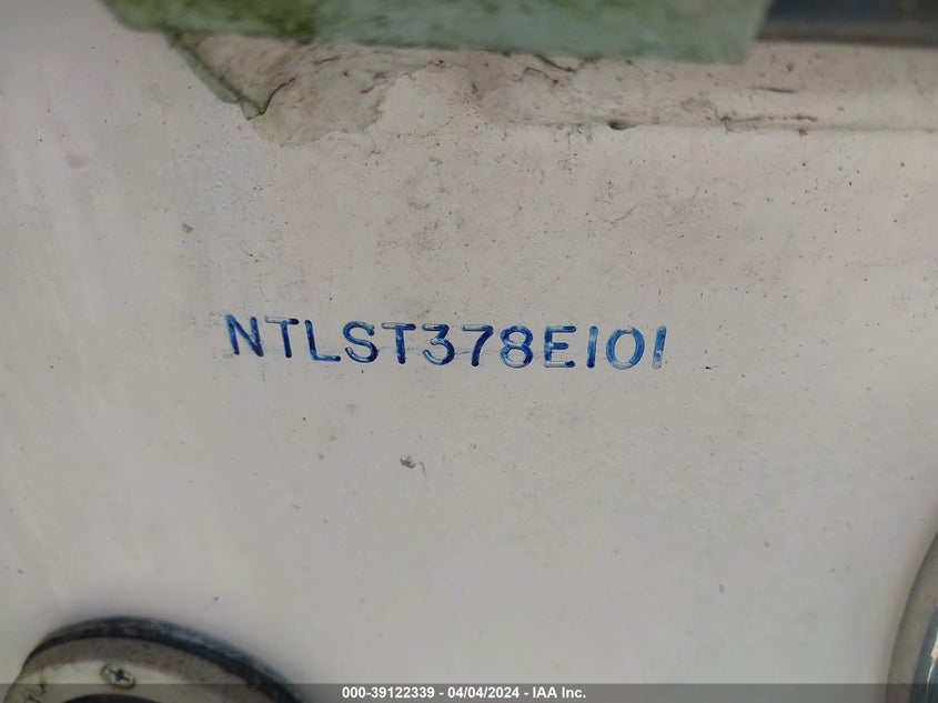 NTLST378E101 2001   photo no. 9