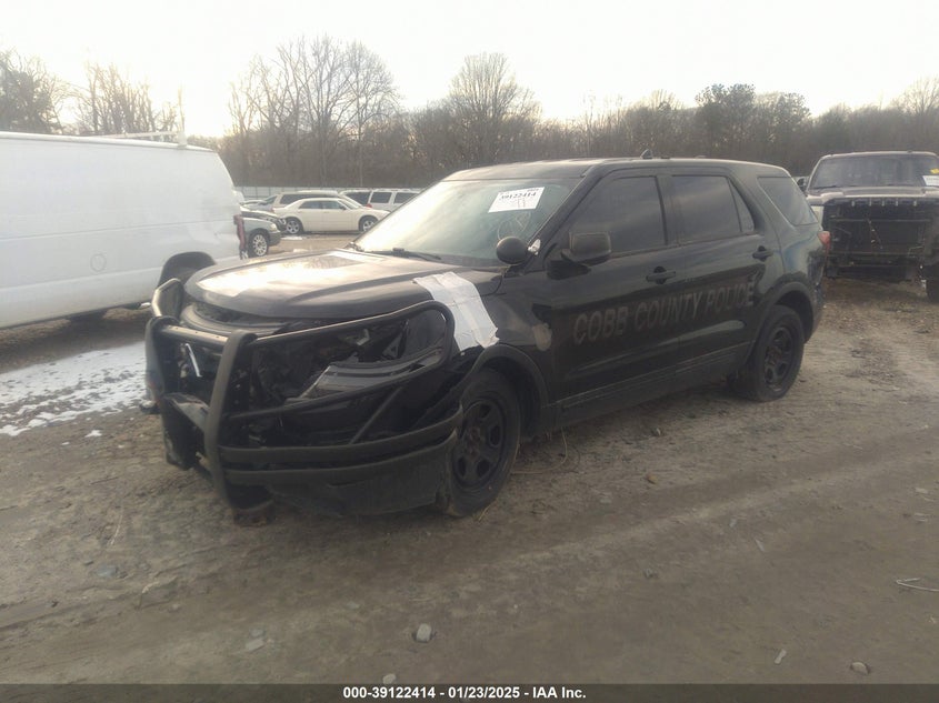 Vin: 1fm5k8ar2hgd26005, lot: 39606507, ford utility police interceptor 20172