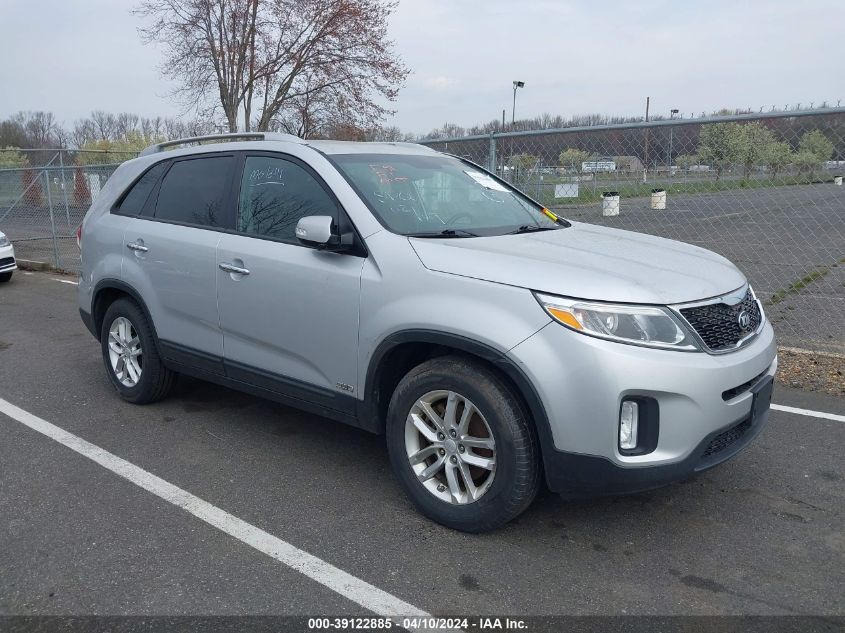 2014 KIA SORENTO LX - 5XYKTCA62EG488390