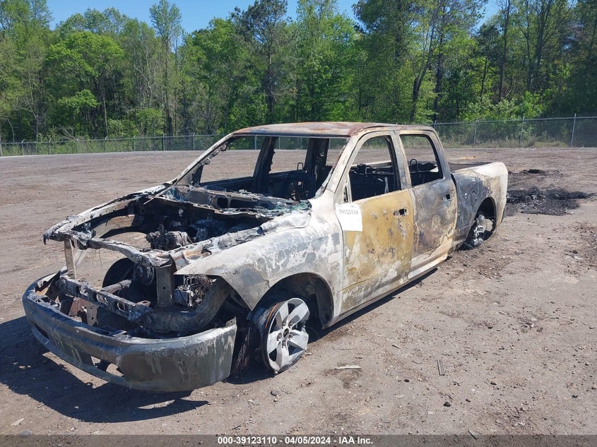 2019 RAM 1500 CLASSIC SLT  4X4 6'4 BOX - 1C6RR7TT3KS689669